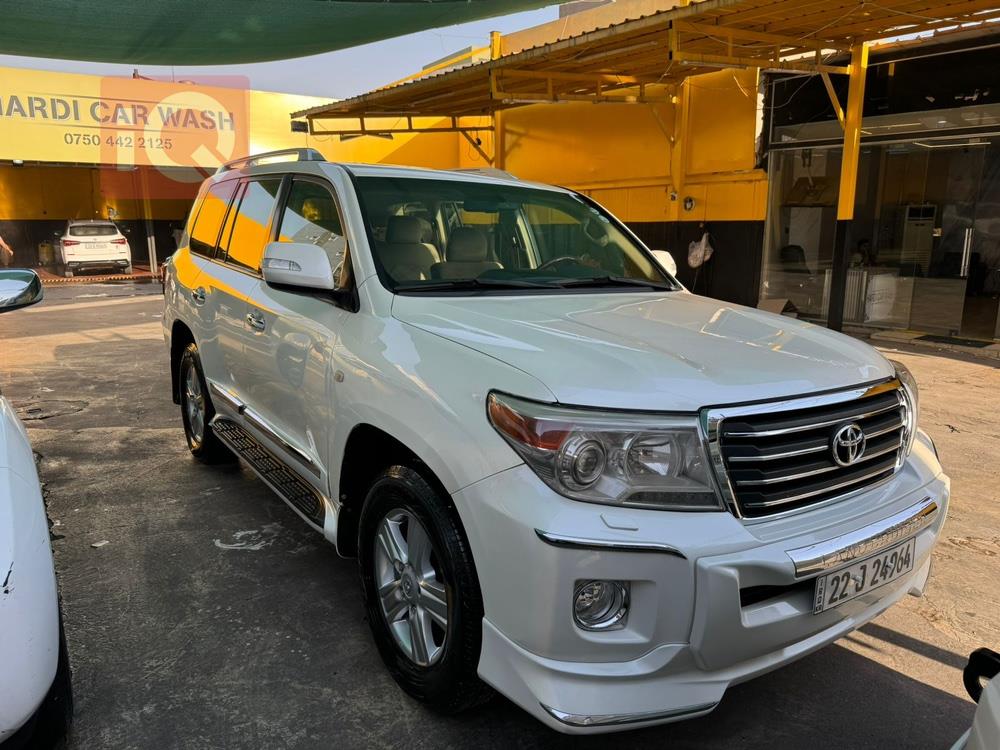 تويوتا لاندكروزر